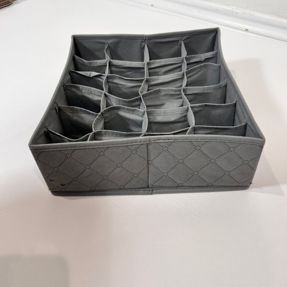 Sorbus Gray Collapsible Sock Organizer (20 socks) - Picture 5 of 6